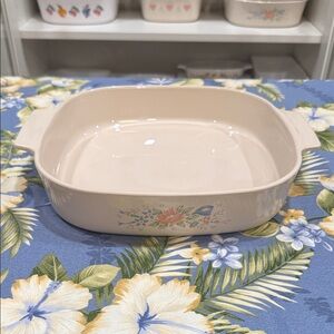 Corningware Symphony on beige A-10-B